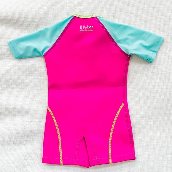NWT Girls Speedo Wetsuit - Picture 3 of 3